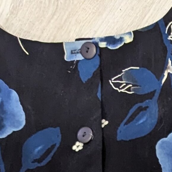 Two-piece Floral Set (Top & Skirt) - Picture 5 of 5